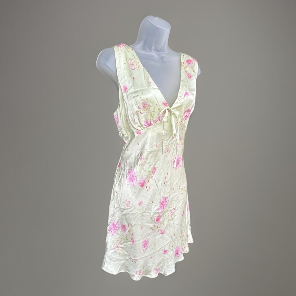 ASOS Satin Mini Slip Dress Sz 8-10 V-Neck Lemon & Pink Floral Romantic Coquette - Picture 3 of 9